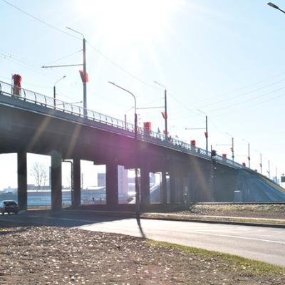 Перильное ограждение для путепровода